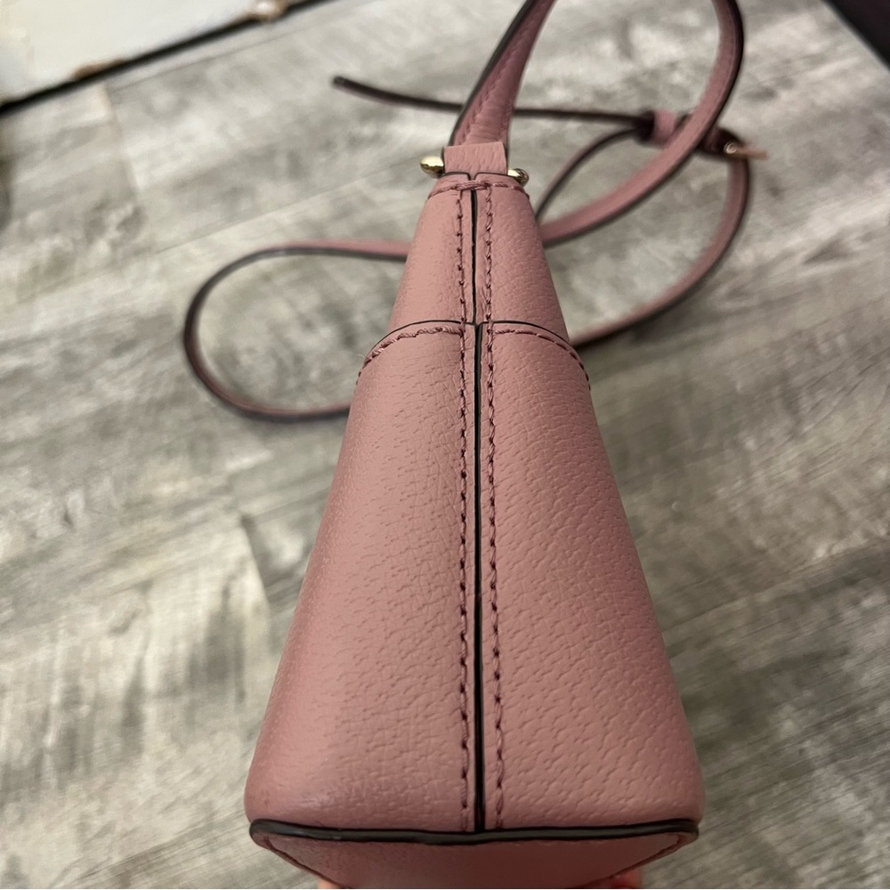 Kate Spade crossbody purse - Picture 5 of 9
